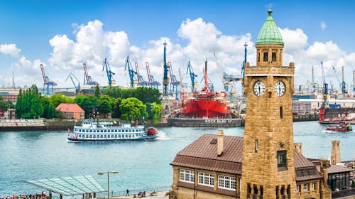 A&O Hamburg City - City break u lučkom gradu, Hamburg, Nemačka - 18.545 RSD - 2x noćenje u dvokrevetnoj Standard sobi ili porodičnoj sobi za 2 osobe (2 dece do 17 godina besplatno), Doručak