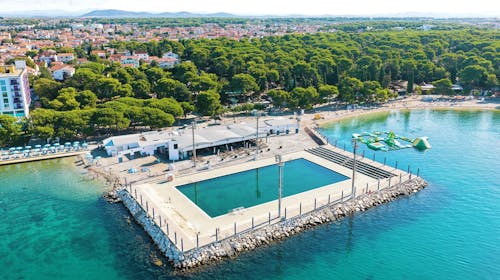 Ilirija Resort - Hotel Ilirija - Porodični pozdrav letu sa punim pansionom, Biograd na Moru, Dalmacija, Hrvatska - 110.897 RSD - 5x noćenja u dvokrevetnoj Comfort sobi za 2 osobe (1 dete do 12 godina i 1 dete do 7 godina besplatno), Puni pansion
