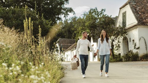 Althof Retz, Landgut & SPA - Adults only wellness odmor sa uključenom degustacijom vina, Retz, Austrija - 79.693 RSD - 2x noćenje u dvokrevetnoj sobi Classic Landgut za 2 osobe, Polupansion (buffet doručak i večera u 5 sleda)