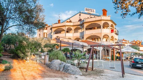 Hotel Villa Vrsar - Letnji wellness odmor u Istri, Vrsar, Istra, Hrvatska - 16.437 RSD - 2x noćenje u dvokrevetnoj sobi za 2 osobe, Doručak