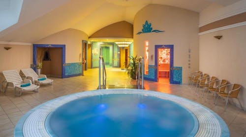 Kristály Hotel Keszthely - Letnji wellness odmor, Keszthely, Mađarska - 48.941 RSD - 2x noćenje u Deluxe sobi za 2 osobe, Polupansion