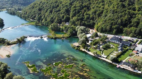 Hotel Opal Art - Wellness odmor u NP Una, Bihać, Bosna i Hercegovina - 11.267 RSD - 1x noćenje u dvokrevetnoj sobi za 2 osobe (1 dete do 7 godina besplatno), Doručak