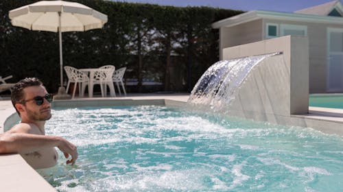 Hotel Capitol - All inclusive odmor na obali Riminija, San Mauro A Mare, Italija - 58.427 RSD - 3x noćenje u dvokrevetnoj sobi sa balkonom za 2 osobe, All inclusive u hotelskom restoranu