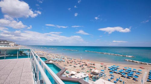 Hotel Levante - All inclusive light leto u Bellaria Igea Marina, Bellaria Igea Marina, Italija - 119.669 RSD - 5x noćenje u dvokrevetnoj sobi sa balkonom za 2 osobe, All inclusive light u hotelskom restoranu