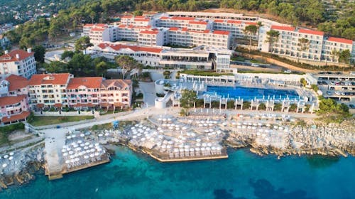 Vitality Hotel Punta - Proleće na Lošinju za parove, Veli Lošinj, Hrvatska - 38.273 RSD - 2x noćenje u dvokrevetnoj Standard sobi morska strana za 2 osobe, Polupansion (doručak i večera)