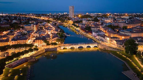 Hotel Royal Inn - Savršen all inclusive light kraj leta odmah pored plaže, San Mauro A Mare, Italija - 48.613 RSD - 3x noćenje u dvokrevetnoj sobi sa balkonom (zavisno od raspoloživosti) za 2 osobe, All inclusive light u hotelskom restoranu