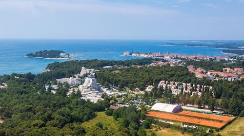 Valamar Diamant Hotel - Porodični letnji odmor u Poreču, Poreč, Istra, Hrvatska - 251.443 RSD - 7x noćenje u sobi "Room 2+1" za 2 osobe (1 dete do 13,99 godina besplatno), Polupansion sa uključenim bezalkoholnim negaziranim pićima iz šankomata tokom obroka
