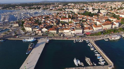 Villa Adriatic - Letnji odmor udvoje u Biogradu na Moru, Biograd na Moru, Dalmacija, Hrvatska - 58.487 RSD - 7x noćenje u moderno opremljenom apartmanu za 2 osobe, Posteljina i peškiri