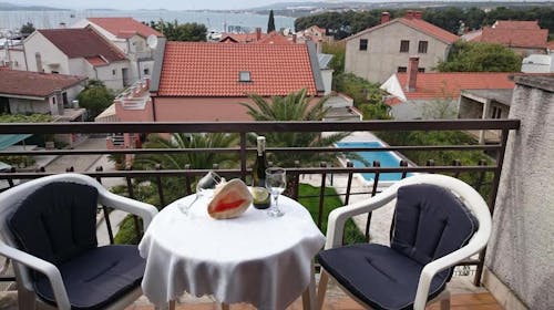 Villa Adriatic - Letnji odmor udvoje u Biogradu na Moru, Biograd na Moru, Dalmacija, Hrvatska - 42.280 RSD - 5x noćenje u moderno opremljenom apartmanu za 2 osobe, Posteljina i peškiri