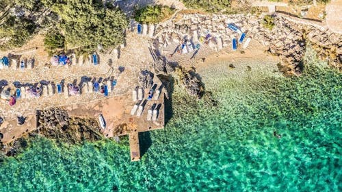 La Luna Island Hotel - All inclusive odmor za velike porodice na Pagu sa uključenom masažom - Posebna akcija, Lun, ostrvo Pag, Hrvatska - 59.749 RSD - 2x noćenje u Standard porodičnoj sobi (pogled park) za 2 osobe (2 dece do 11,99 godina i 1 dete do 4,99 godina besplatno), All inclusive