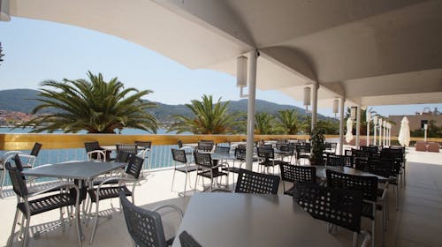 Hotel Posejdon - All inclusive leto na Korčuli , Vela Luka, Korčula, Dalmacija, Hrvatska - 102.708 RSD - 7x noćenje u dvokrevetnoj Standard sobi (pogled park) sa francuskim balkonom za 2 osobe, All inclusive
