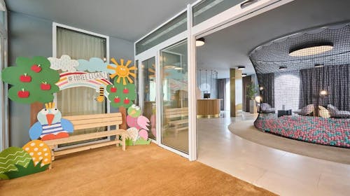 Aminess Vival Lišanj Family Hotel - Porodični all inclusive light sa animacijom, Novi Vinodolski, Hrvatska - 38.120 RSD - 2x noćenje u dvokrevetnoj Standard sobi za 2 osobe (1 dete do 14,99 godina besplatno), All inclusive light
