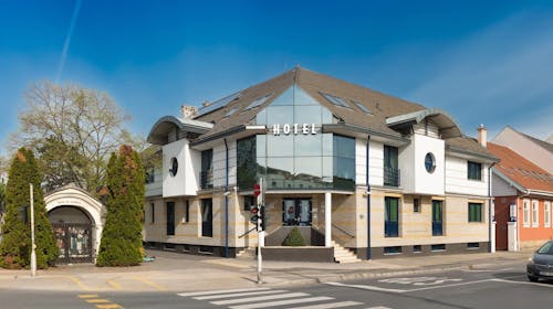 Hotel Kalvaria - Odmor u Mađarskoj, Győr, Mađarska - 62.701 RSD - 5x noćenje u objektu sa 3 zvezdice za 2 osobe, Polupansion