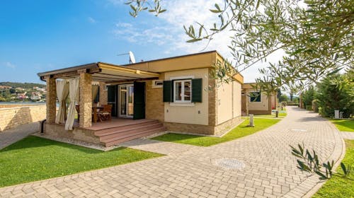 Resort Lando - Proleće u camping vilama na Rabu, Kampor, Rab, Hrvatska - 22.902 RSD - 2x noćenje u Standard ili Superior camping vili za 6 osoba, Korištenje spoljašnjeg grejanog bazena
