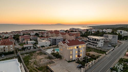Chateau Dabo Luxury Pool Apartments - Odmor na Pagu, Novalja, Hrvatska - 20.194 RSD - 2x noćenje u dvosobnom apartmanu (3+2) za 5 osoba, Korištenje spoljašnjeg bazena