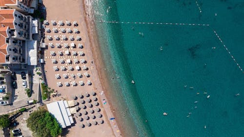 Hotel California by Aycon - Leto na ekskluzivnoj lokaciji, Sveti Stefan, Crna Gora - 100.570 RSD - 3x noćenje u dvokrevetnoj Superior sobi sa pogledom na planinu za 2 osobe, Doručak