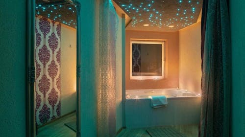 Kristály Hotel Keszthely - Romantičan wellness odmor tokom sedmice, Keszthely, Mađarska - 29.117 RSD - 2x noćenje u Deluxe sobi za 2 osobe, Polupansion