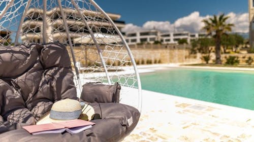 Chateau Dabo Luxury Pool Apartments - Odmor na Pagu, Novalja, Hrvatska - 29.240 RSD - 3x noćenje u dvosobnom apartmanu (3+2) za 5 osoba, Korištenje spoljašnjeg bazena