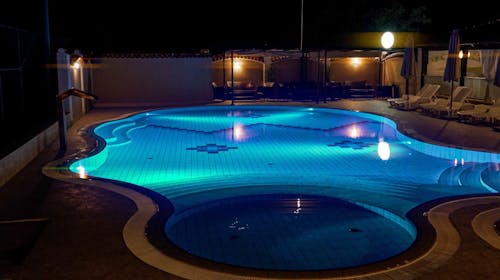 Hotel Villa Letan - Romantično ili porodično leto, Peroj, Istra, Hrvatska - 66.262 RSD - 3x noćenje u dvokrevetnoj sobi sa balkonom za 2 osobe (1 dete do 2,99 godina i 1 dete do 11,99 godina besplatno), Polupansion