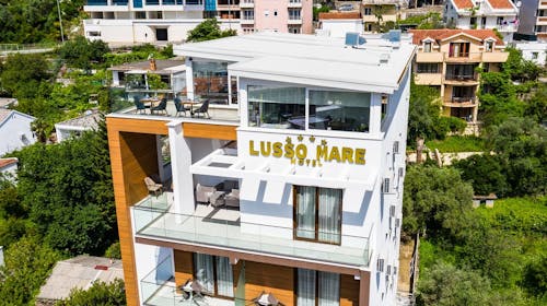 Hotel Lusso Mare by Aycon - Jesen udvoje, Bečići, Crna Gora - 51.182 RSD - 5x noćenje u dvokrevetnoj Standard sobi za 2 osobe, Doručak