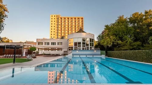 Hotel Baratsag - Termalni odmor, Hajdúszoboszló, Mađarska - 74.684 RSD - 5x noćenje u dvokrevetnoj Standard sobi za 2 osobe, Polupansion (buffet doručak i večera)