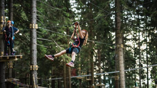 Wellness hotel Montis - Golte Family Adventure – Zipline, slobodni pad i adrenalinski park, Mozirje, Slovenija - 48.027 RSD - 2x noćenje u dvokrevetnoj Superior sobi za 2 osobe (1. dete do 5,99 godina i 2. dete do 14,99 godina besplatno), Polupansion (doručak i večera)