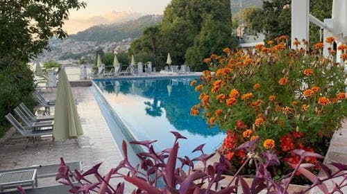 Hunguest Hotel Sun Resort - Odmor u Crnoj Gori, Herceg Novi, Crna Gora - 39.422 RSD - 2x noćenje u dvokrevetnoj sobi sa balkonom za 2 osobe, Polupansion (buffet doručak i večera)