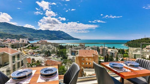 Hotel Lusso Mare by Aycon - Kraj leta udvoje, Bečići, Crna Gora - 66.912 RSD - 5x noćenje u dvokrevetnoj Standard sobi za 2 osobe, Doručak