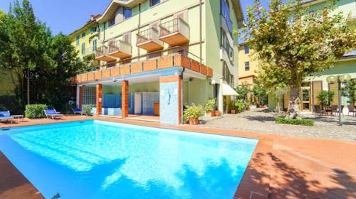 Hotel Cappelli - Odmor u Toskani, Montecatini Terme, Italija - 19.726 RSD - 2x noćenje u dvokrevetnoj Standard sobi za 2 osobe, Doručak