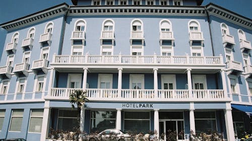 Hotel Park - First minute top leto u Lovranu, Lovran, Hrvatska - 56.721 RSD - 3x noćenje u dvokrevetnoj Standard sobi za 2 osobe (1. dete do 13,99 godina i 2. dete do 2,99 godina besplatno), Polupansion (doručak i večera)