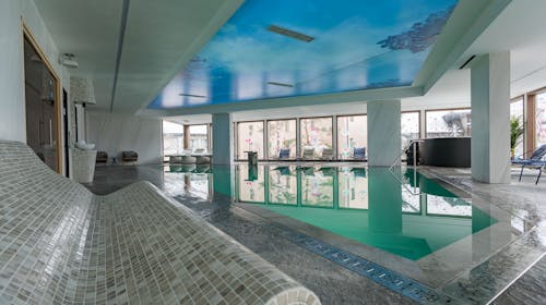 Vila Borova - Wellness odmor u srcu Zlatibora, Zlatibor, Srbija - 19.374 RSD - 2x noćenje u Superior apartmanu za 2 osobe (2 dece do 7 godina besplatno), Doručak