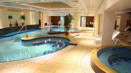 Palace Hotel Hevíz - Wellness odmor u Hévízu, Hévíz, Mađarska - 32.747 RSD - 2x noćenje u dvokrevetnoj Standard sobi za 2 osobe, Polupansion