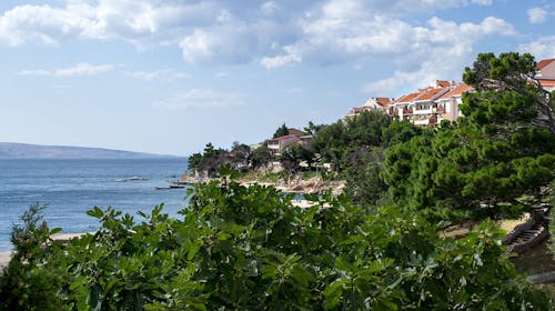 Hotel Zagreb Karlobag - All inclusive light leto, Karlobag, Hrvatska - 108.785 RSD - 7x noćenje u dvokrevetnoj sobi za 2 osobe (1. dete do 11,99 godina besplatno i 2. dete do navršene 1 godine besplatno), All inclusive light