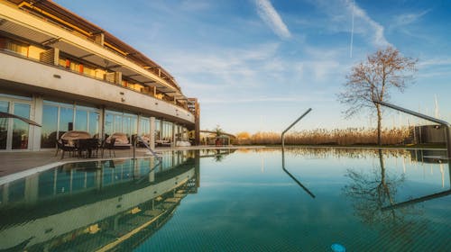 Hotel Golden Lake Resort Balatonfüred, Balatonfüred, Mađarska - 77.439 RSD - 3x noćenje u dvokrevetnoj Premium sobi sa balkonom za 2 osobe, Polupansion
