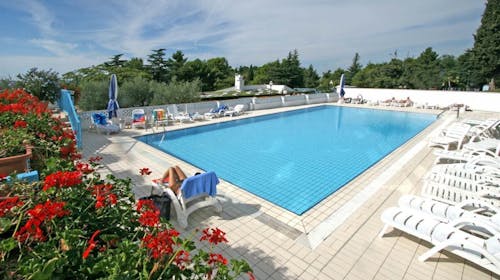 Hotel Plavi Plava Laguna - Leto u Poreču, Poreč, Istra, Hrvatska - 74.555 RSD - 5x noćenje u Economy sobi za 2 osobe, Polupansion