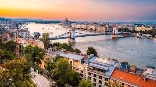 Escala Hotel & Suites Budapest - Porodični odmor, Budimpešta, Mađarska - 25.696 RSD - 2x noćenje u dvosobnom apartmanu za 4 osobe, Buffet doručak