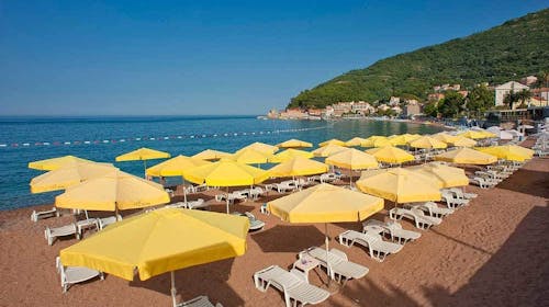 Hotel Rivijera - Leto u Petrovcu, Petrovac, Crna Gora - 141.393 RSD - 7x noćenje u dvokrevetnoj Standard sobi za 2 osobe (1 dete do 11,99 godina besplatno), Polupansion