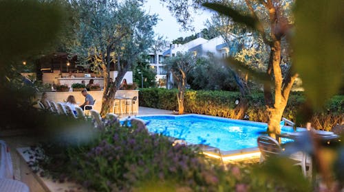 Hotel Harmony by Aycon - Leto u Petrovcu, Petrovac, Crna Gora - 85.576 RSD - 5x noćenje u dvokrevetnoj Standard sobi sa pogledom na planine za 2 osobe, Doručak