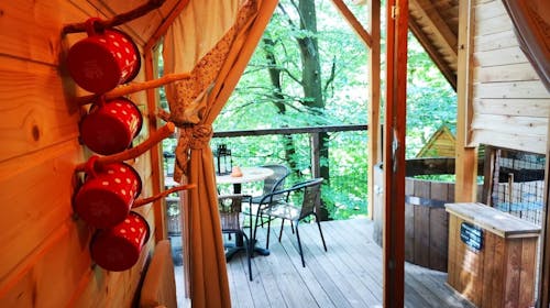 Ribno Alpine Glamping - Prolećni glamping na Bledu tokom vikenda, Bled, Slovenija - 44.520 RSD - 2x noćenje u Alpine glamping kućici sa drvenom kadom sa toplom vodom za 2 osobe (2 dece do 12 godina besplatno), Piće dobrodošlice