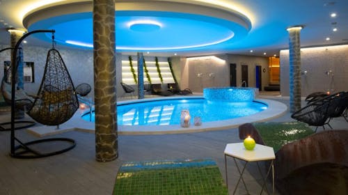Grad Sunca - Hotel SL Panorama - Vrhunski wellness odmor, Trebinje, Bosna i Hercegovina - 21.009 RSD - 2x noćenje u dvokrevetnoj sobi za 2 osobe (2 dece do 6,99 godina besplatno), Doručak
