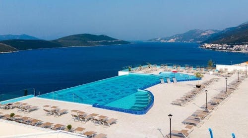 Grand Hotel Neum - Letnji odmor tik uz more, Neum, Bosna i Hercegovina - 68.056 RSD - 3x noćenje u dvokrevetnoj sobi pogled park za 2 osobe, Polupansion