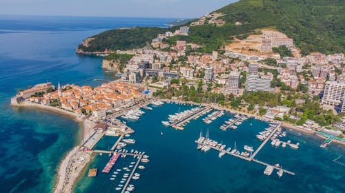 Hotel Bono by Aycon - Porodično leto, Bečići, Crna Gora - 55.994 RSD - 3x noćenje u dvokrevetnoj Standard sobi (sa dodatnim ležajem) za 2 osobe (1 dete do 11,99 godina besplatno), Doručak