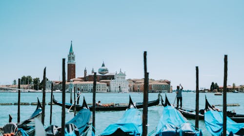 Katamaranom u Veneciju - Karta za odraslu osobu, Venecija, Italija - 9.265 RSD - Jednodnevni izlet u Veneciju katamaranom za 1 osobu iznad 12 godina, Cena karte