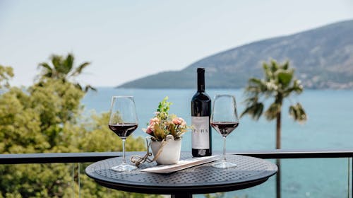Hotel Talia - All inclusive odmor u Crnoj Gori, Igalo, Crna Gora - 41.915 RSD - 3x noćenje u trokrevetnoj sobi bez terase za 2 osobe (2 dece do 12 godina besplatno), All inclusive