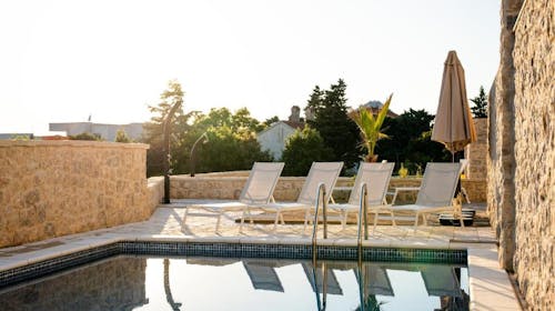 Meridian Pool Residences - Odmor na Pagu, Novalja, Pag, Dalmacija, Hrvatska - 19.957 RSD - 2x noćenje u dvosobnom apartmanu (4+2) za 6 osoba, Korištenje spoljašnjeg bazena