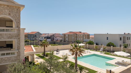 Chateau Dabo Luxury Pool Apartments - Jun na Pagu, Novalja, Hrvatska - 47.558 RSD - 3x noćenje u dvosobnom apartmanu (3+2) za 5 osoba, Korištenje spoljašnjeg bazena