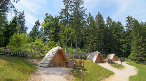 Glamping Lake Bloke - Glamping odmor uz Bloško jezero, Nova vas, Slovenija - 9.841 RSD - 1x noćenje u glamping kućici za 2 osobe, Doručak