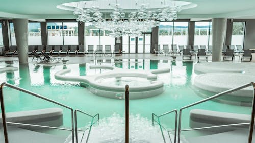 Wellness Hotel Habakuk - Prolećno ili letnje wellness opuštanje, Maribor, Pohorje, Slovenija - 40.888 RSD - 2x noćenje u dvokrevetnoj Standard sobi sa dodatnim ležajem za 2 osobe (1 dete do 11,99 godina i 1 dete do 4,99 godina besplatno), Polupansion