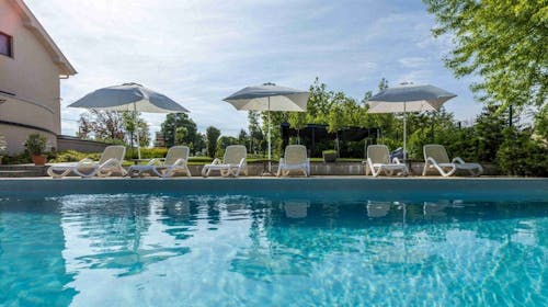 Kistucsok Food and Room, Balatonszemes, Mađarska - 33.696 RSD - 4x noćenje u dvokrevetnoj Standard sobi sa terasom ili balkonom za 2 osobe, A la carte doručak (od 7 do 10 sati)