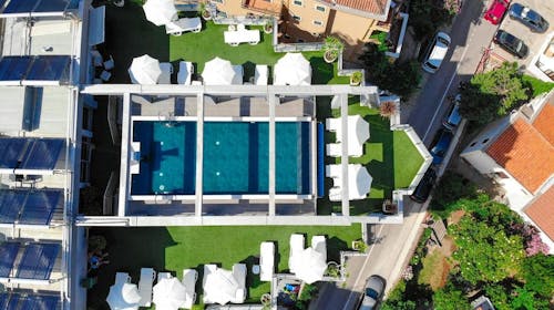 Hotel La Mer by Aycon - Porodični kraj leta, Rafailovići, Crna Gora - 43.270 RSD - 3x noćenje u dvokrevetnoj Standard sobi za 2 osobe (1 dete do 11,99 godina besplatno), Doručak